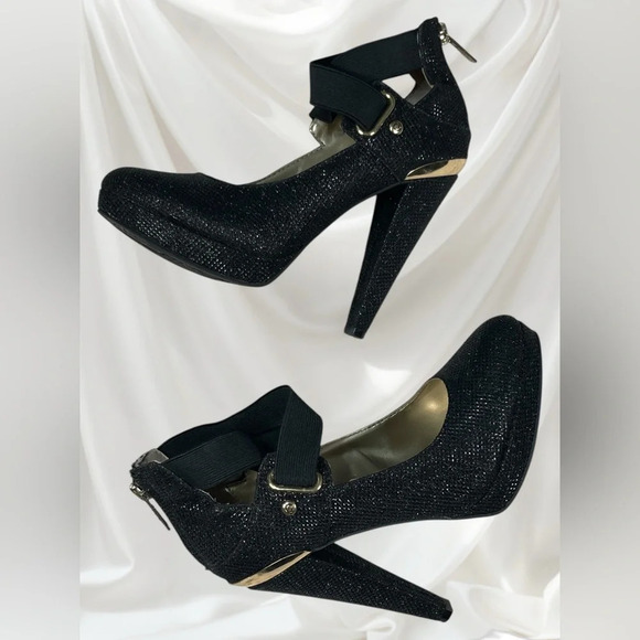 Guess | Rosa Crisscross Elastic Heels - Picture 3 of 13